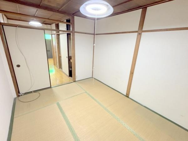 カノウビルの和室
