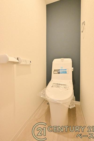 北葛城郡広陵町みささぎ台の中古一戸建のトイレ|■現地撮影写真■リフォーム済みの綺麗なお手洗いです！