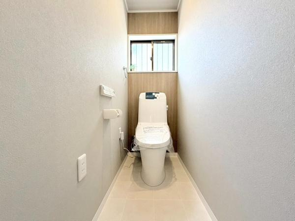 川崎市多摩区西生田５丁目の中古一戸建のトイレ