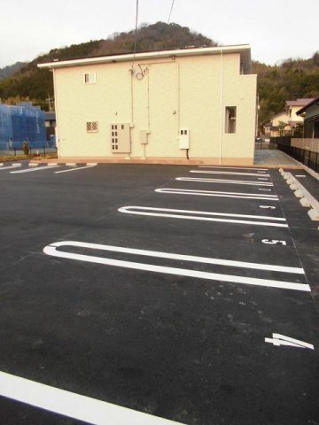 フェトル　ライフ　Ⅰの駐車場