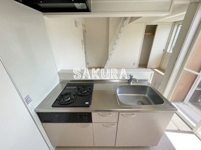 【キッチン】 | Garden Residence Ⅰ | 周りを見渡しながら調理のできるカウンターキッチンです♪
