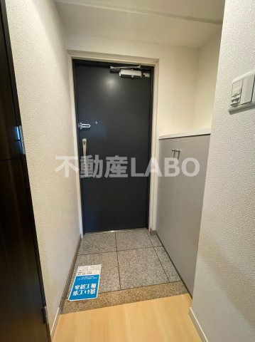 アドバンス大阪ベイストリートの玄関