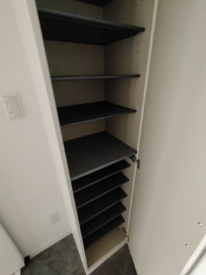  | グラスハウス