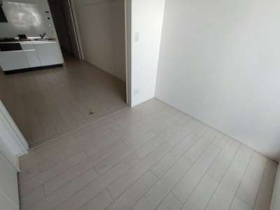  | グラスハウス
