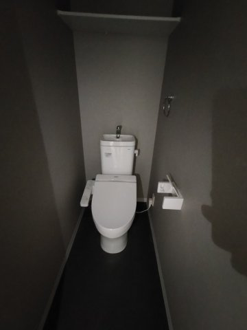  | グラスハウス