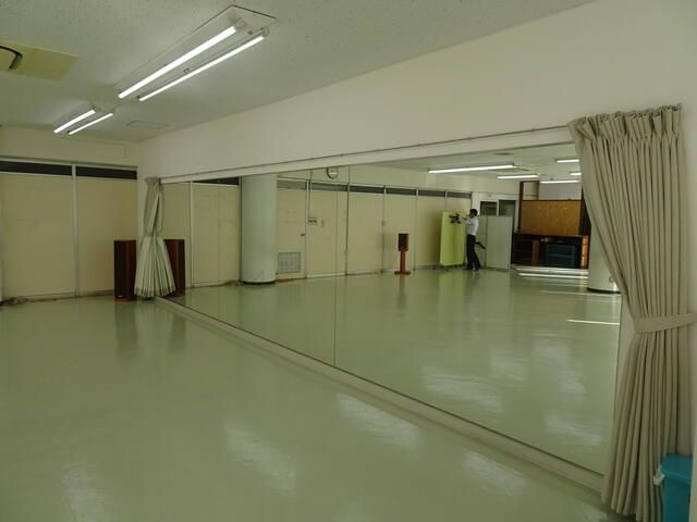 三成ほてい屋第一ビルの寝室