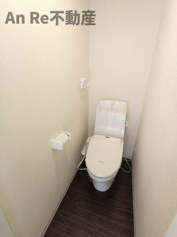 川口市大字大竹のアパートのトイレ|別部屋イメージ写真