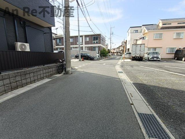 川口市大字大竹のアパートの周辺