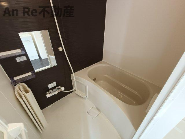 川口市大字大竹のアパートの浴室|別部屋イメージ写真