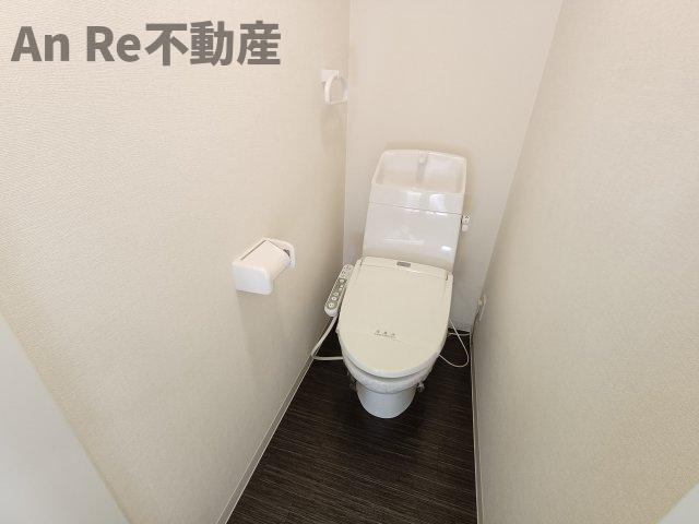 川口市大字大竹のアパートのトイレ|別部屋イメージ写真