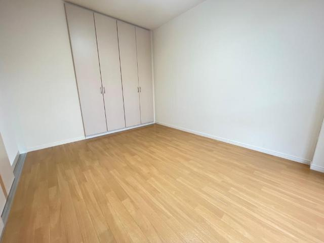【内装】 | クレスタ | 洋室
