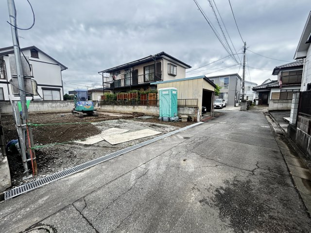 新築　高崎市倉賀野町　Heartful　Town　A号棟の前面道路含む現地写真|現地写真　東側接道幅員約4.3ｍ
