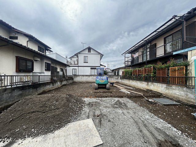 新築　高崎市倉賀野町　Heartful　Town　A号棟の駐車場|現地写真　駐車スペースは並列2～3台分可能です！
