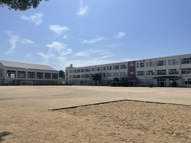 峰坂町一戸建の周辺