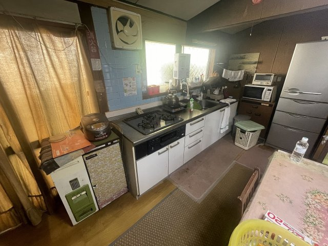 峰坂町一戸建のキッチン