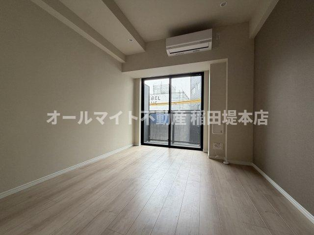 川崎市多摩区登戸の賃貸マンションの居間・リビング