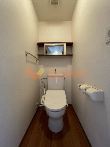 グランディールチェリーのトイレ|ゆったりとした空間のトイレです