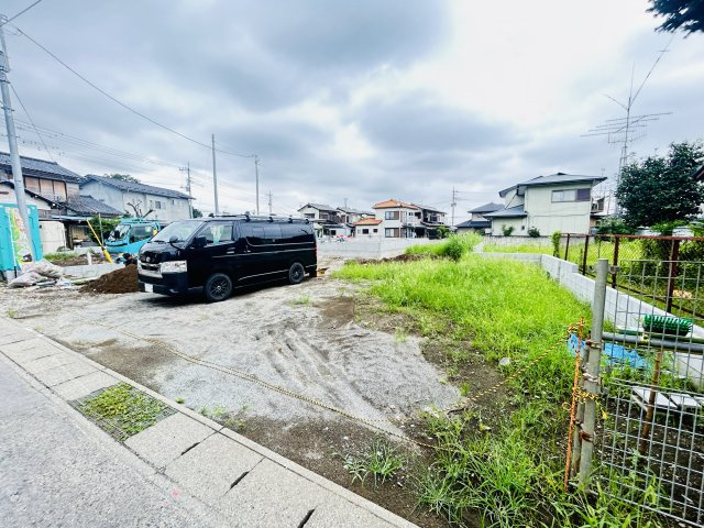 新築　高崎市中豊岡町第3　クレイドルガーデン　2号棟の駐車場|現地写真　駐車スペースは並列2台分可能です！
