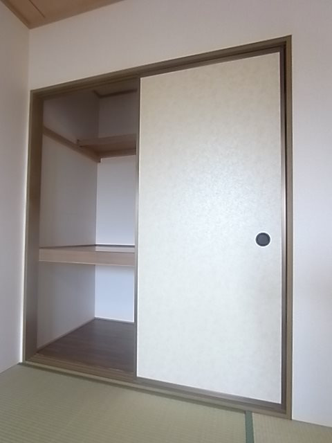 シャルマン岩屋の収納