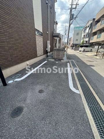 ウェストヴィレッジの駐車場