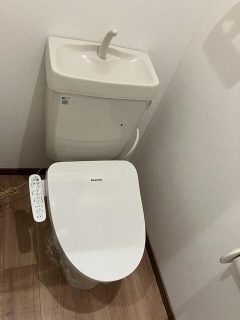 メゾンサンクプレのトイレ