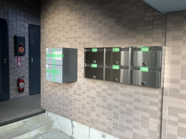 メゾンサンクプレのエントランス