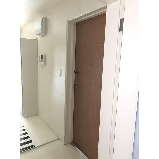 スカラすくもの玄関