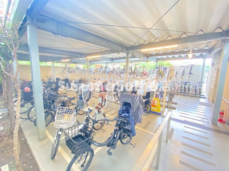 Brillia ist 三軒茶屋　アイビーテラスのその他共用部分