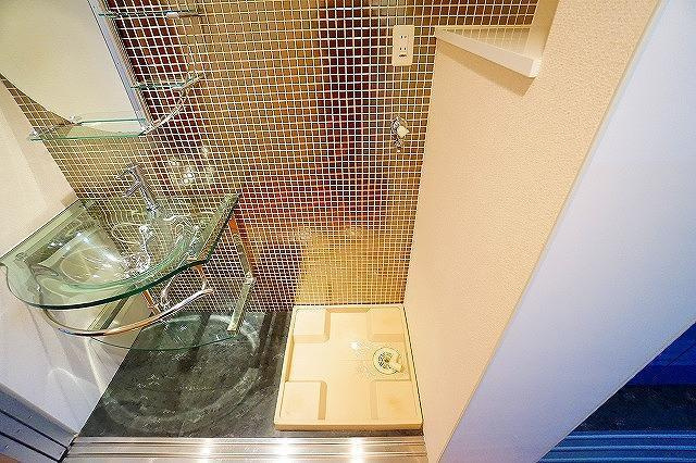 アーバンフラッツ瓦町の洗面所