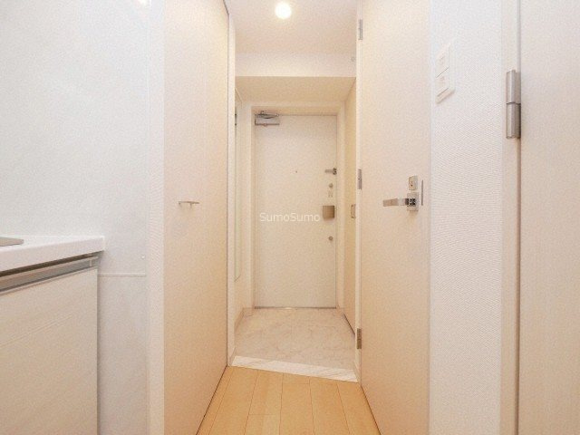 アドバンス大阪グロウスⅡの玄関