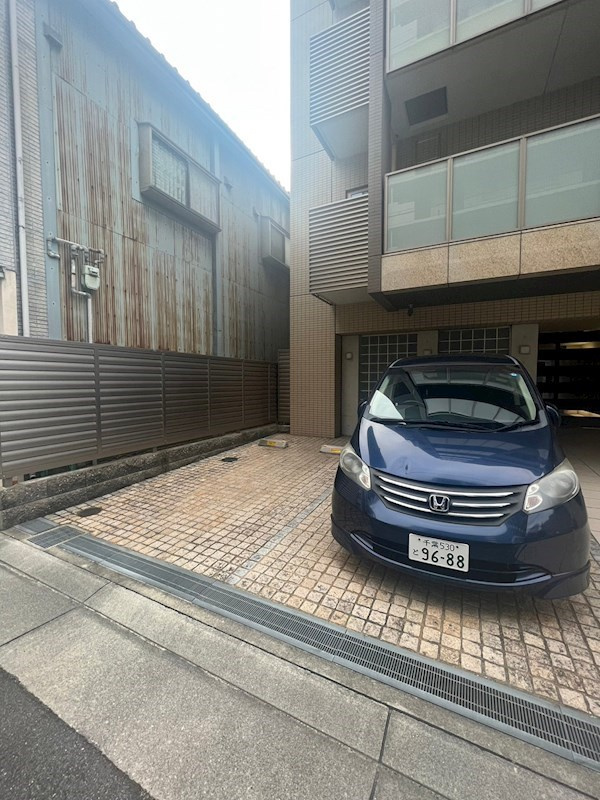 グランティーク下沢通の外観