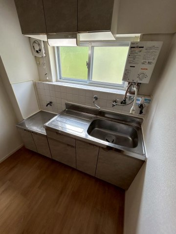渦ケ森コーポ　６号棟のキッチン