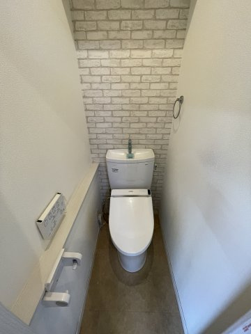 二葉町3丁目賃貸のトイレ