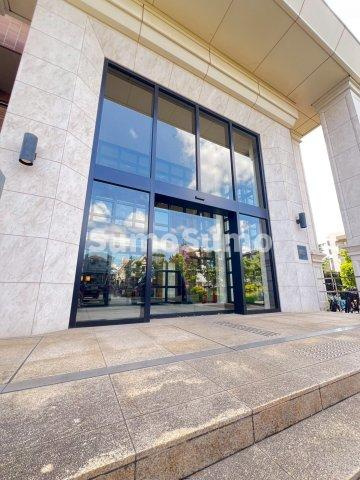 MFPR目黒タワーのエントランス