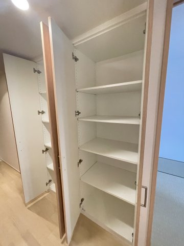 ワコーレシティ神戸三宮の収納