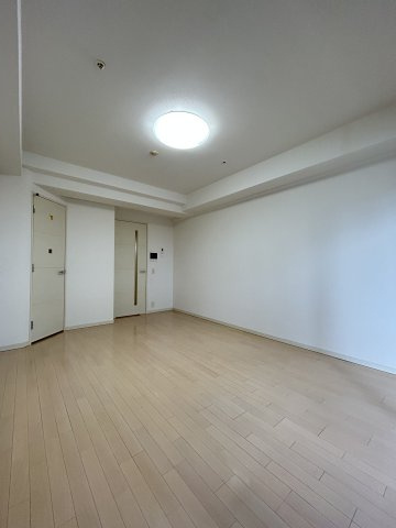 クラウンハイム北心斎橋フラワーコートの居間・リビング