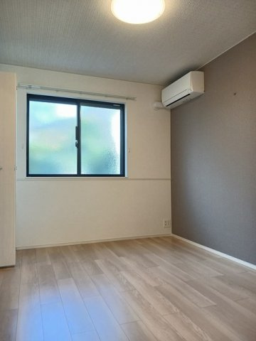 アンソレイエの内装