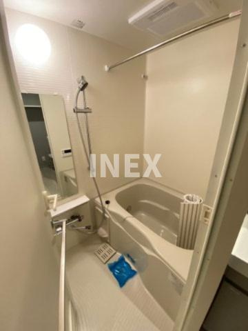 横浜市西区老松町の賃貸マンションの浴室