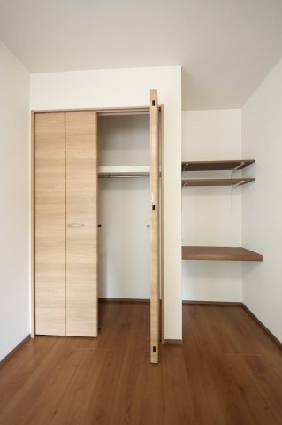 Park　Forest　Bの内装|収納豊富です