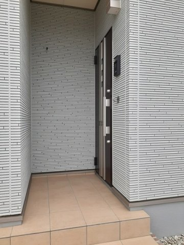 キングダムⅡの玄関