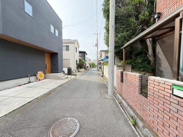 入間市東藤沢７丁目　中古戸建の前面道路含む現地写真|6/16　撮影