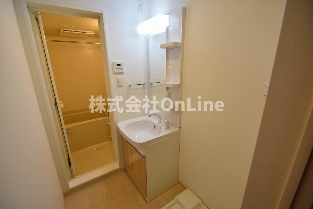 東大阪市上小阪１丁目のアパートの洗面所