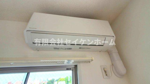 日神パレステ－ジ深谷　フルリノベーション物件の冷暖房・空調設備