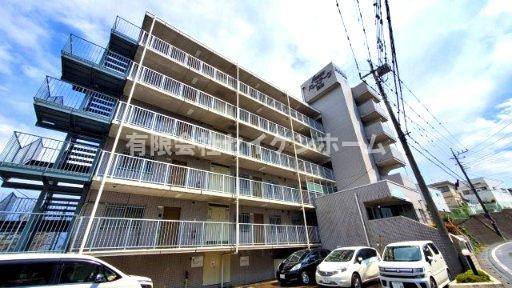 日神パレステ－ジ深谷　フルリノベーション物件の外観