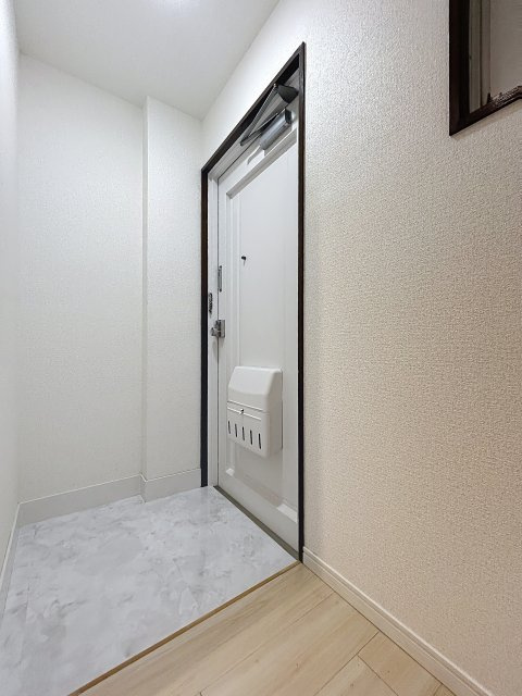 熊本市中央区水道町の賃貸マンションの玄関