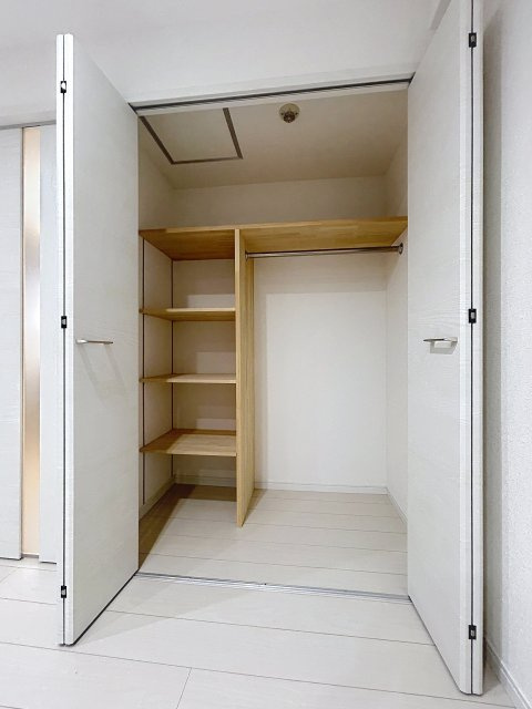 熊本市中央区水道町の賃貸マンションの収納