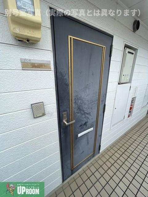 クラシック犬山の玄関