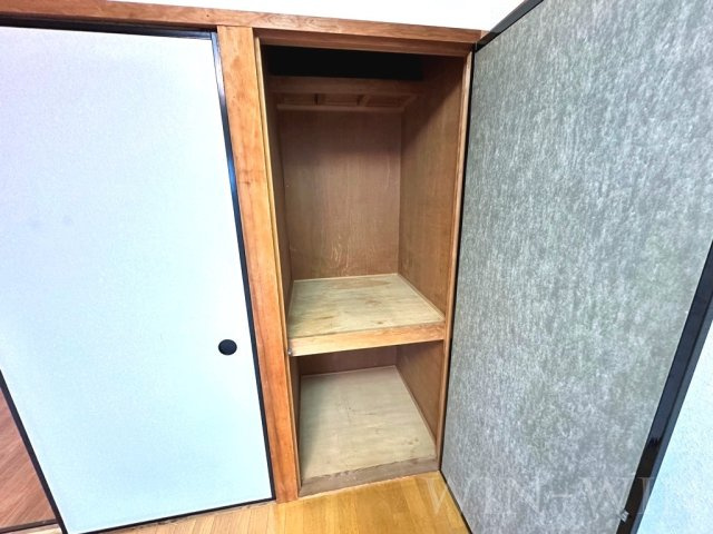 トーシンハイツ向山の収納|イメージ（同建物内別部屋の写真です）