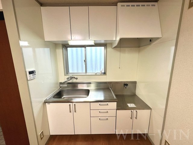 トーシンハイツ向山のキッチン|イメージ（同建物内別部屋の写真です）
