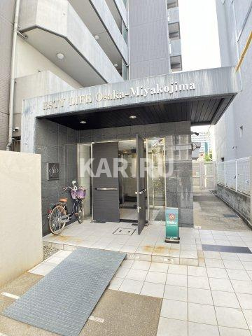 エスティライフ大阪都島のエントランス